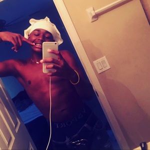 Meet your Posher, Cyler